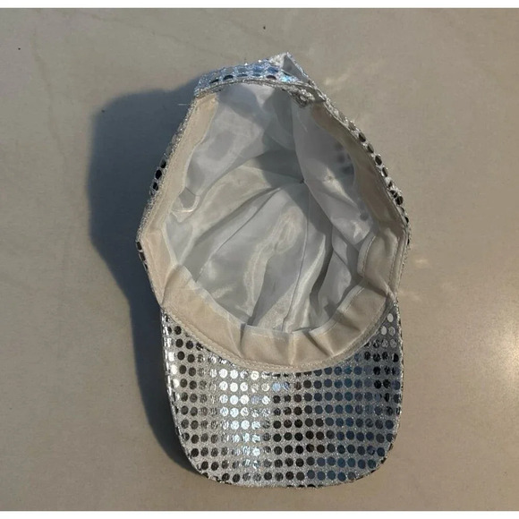 Sparkly Silver Hat - Picture 4 of 4